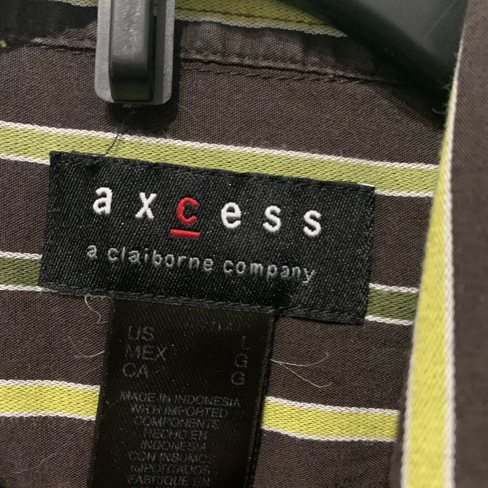 Access men’s button up shirt